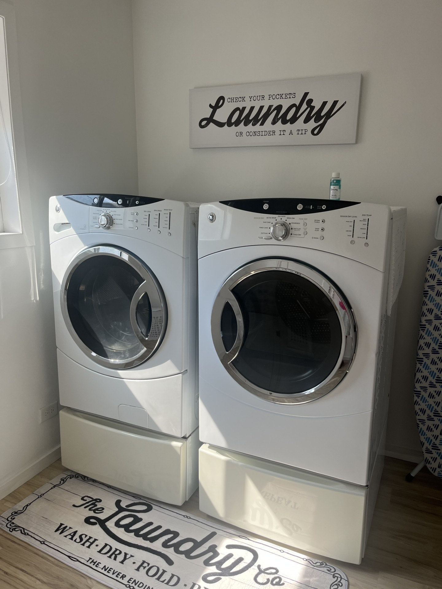 In-unit washer and dryer at McCabe's On Main in Pomeroy, Washington